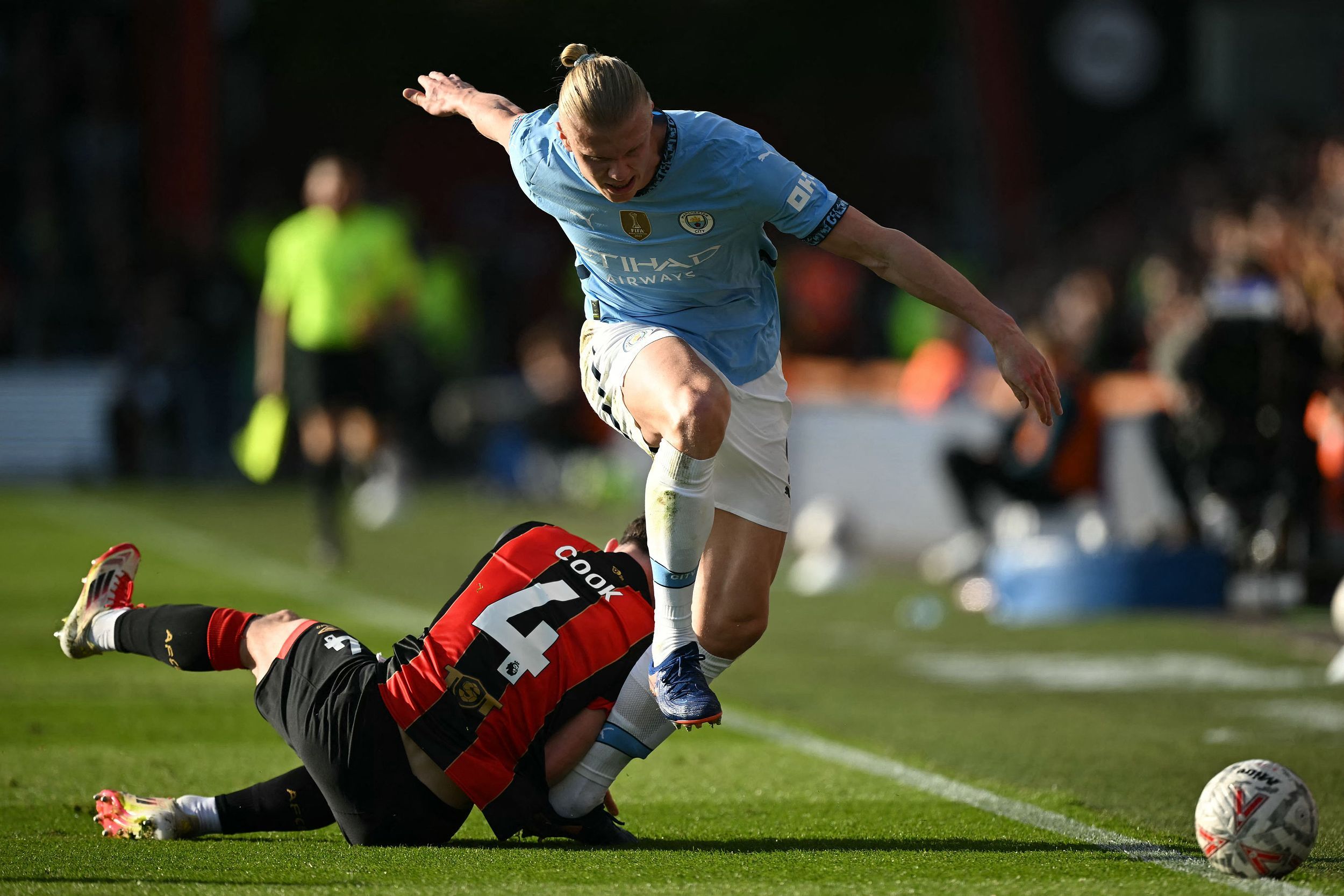 NBA常规赛倒计时,曼城官宣日单刀错失,细节引发关注,震撼外界,资深球员宣示担当的简单介绍 NBA常规赛倒计时,曼城官宣日单刀错失,细节引发关注,震撼外界,资深球员宣示担当的简单介绍