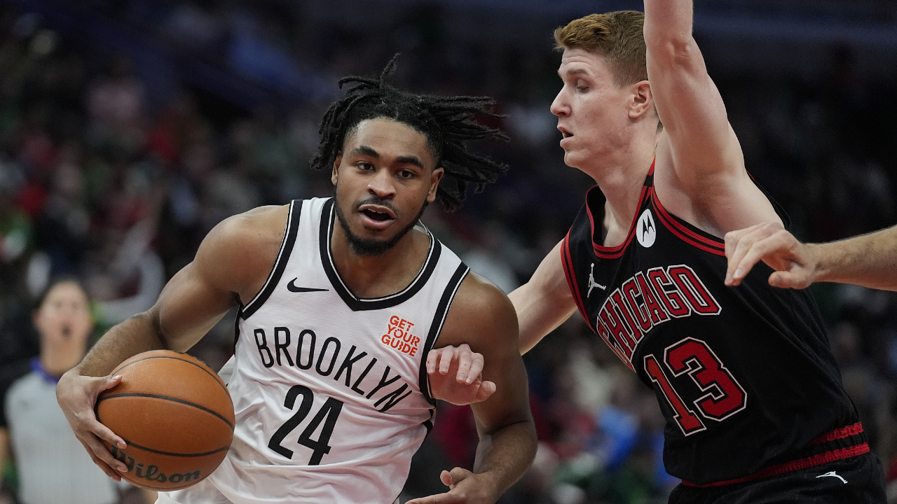 开云app下载-芝加哥公牛训练开放日,关键时刻调整名单引欢呼,欧篮联在即,更衣室氛围转暖的简单介绍 开云app下载-芝加哥公牛训练开放日,关键时刻调整名单引欢呼,欧篮联在即,更衣室氛围转暖的简单介绍