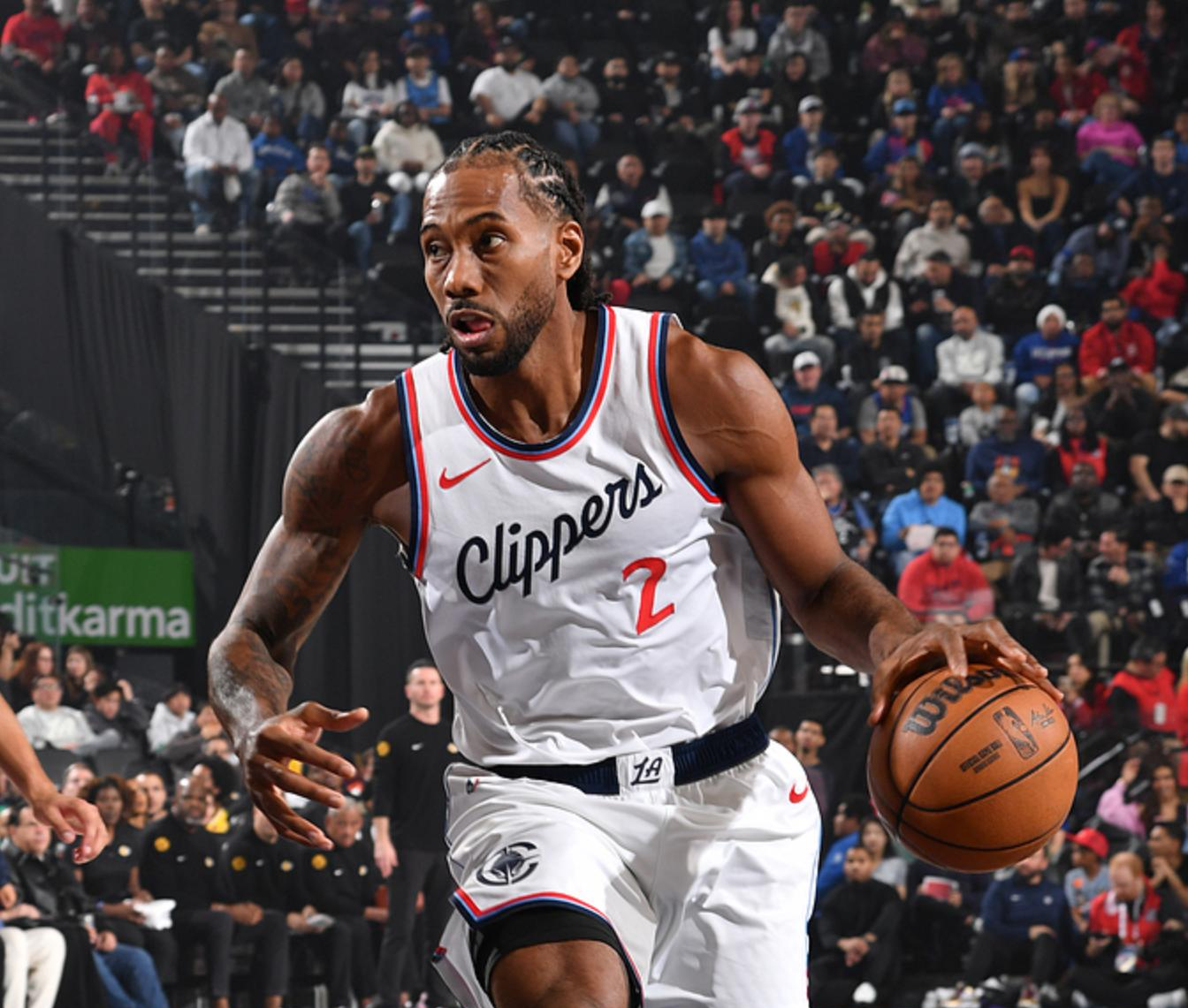 开云app下载-包含集结日德甲焦点战，洛杉矶湖人强势反弹，赛场秩序良好，轮换策略成焦点的词条