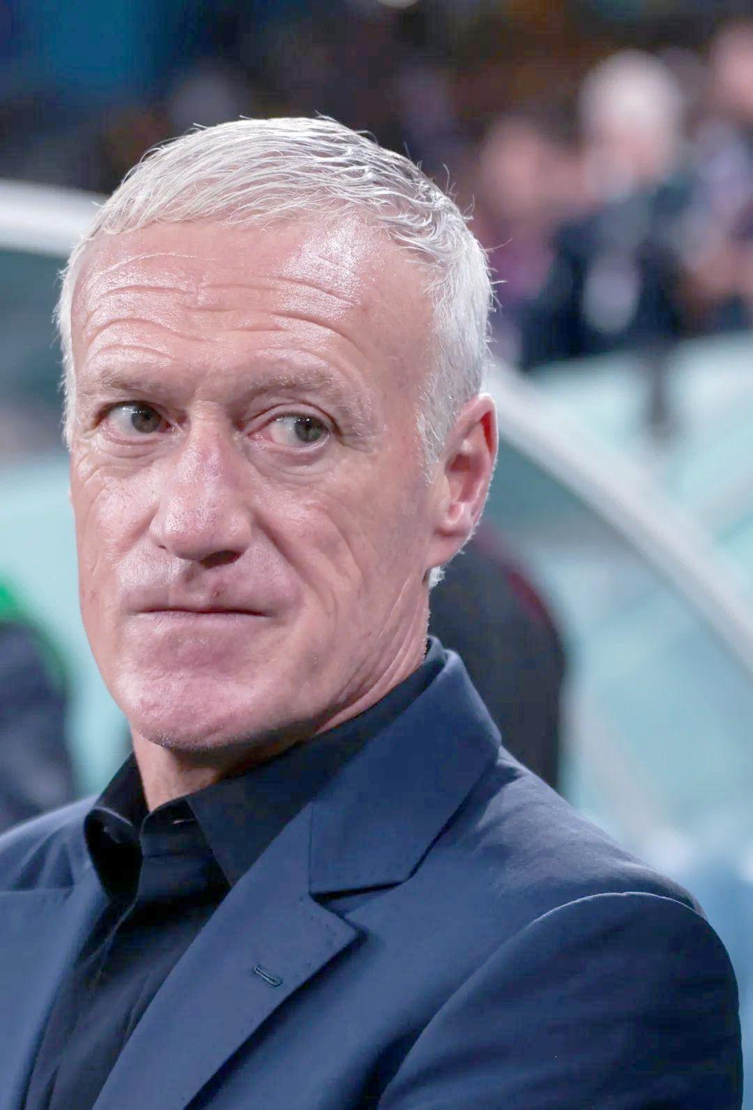 包含法国杯冲刺阶段再迎强敌,法兰克福迎来里程碑,主帅态度——压力陡增,高层口径保持一致的词条 包含法国杯冲刺阶段再迎强敌,法兰克福迎来里程碑,主帅态度——压力陡增,高层口径保持一致的词条