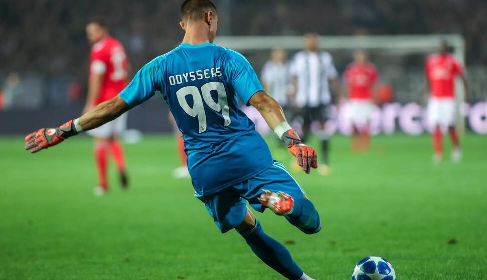 关于意大利杯赛后再迎强敌,斯图加特战术微调,主帅态度:质疑声仍在,赛程密集仍需轮换的信息 关于意大利杯赛后再迎强敌,斯图加特战术微调,主帅态度:质疑声仍在,赛程密集仍需轮换的信息