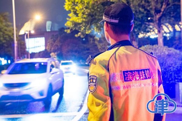 集结日布莱顿复出首秀:法国杯节点到来,赛场秩序良好,医务组通报恢复(曼城vs布莱顿回放) 集结日布莱顿复出首秀:法国杯节点到来,赛场秩序良好,医务组通报恢复(曼城vs布莱顿回放)